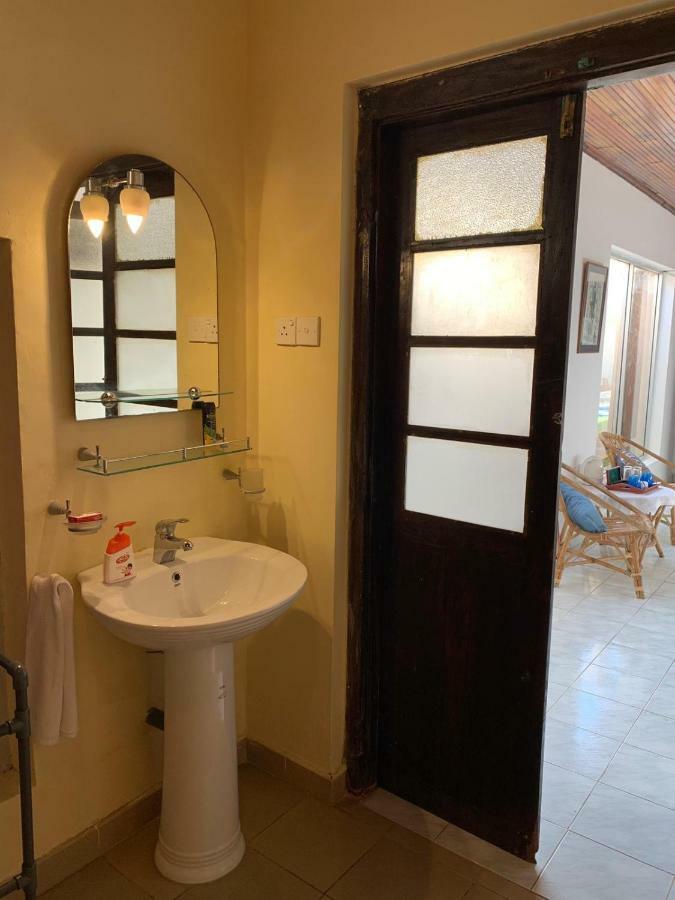 Airy Dale Villa And Guesthouse Ambalangoda  Kültér fotó